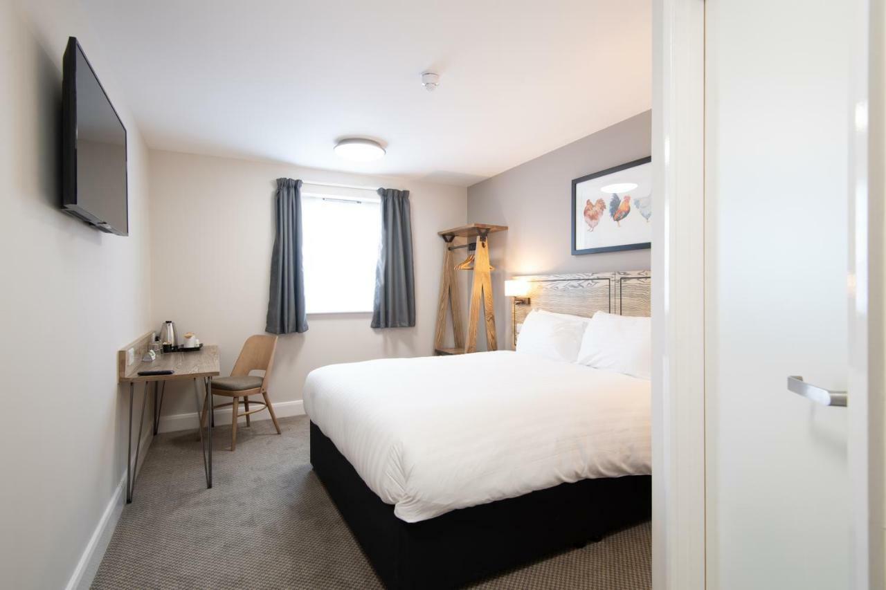 Paisley Pear, Brackley By Marston'S Inns מראה חיצוני תמונה