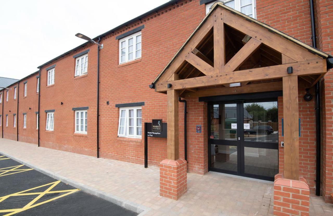 Paisley Pear, Brackley By Marston'S Inns מראה חיצוני תמונה