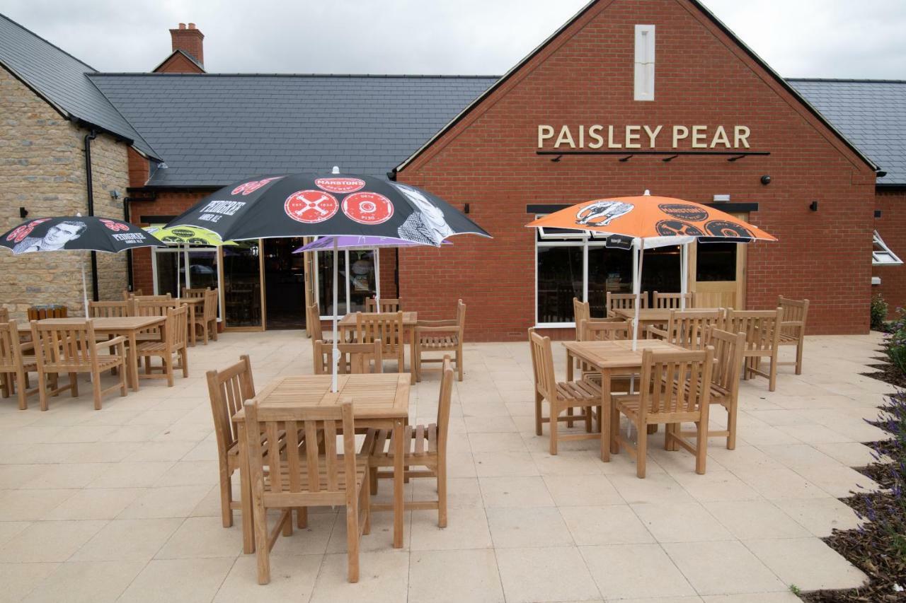 Paisley Pear, Brackley By Marston'S Inns מראה חיצוני תמונה