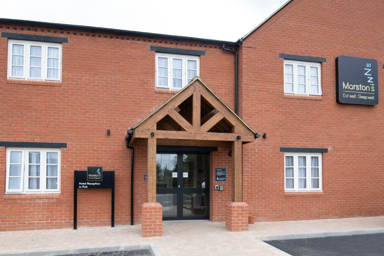 Paisley Pear, Brackley By Marston'S Inns מראה חיצוני תמונה