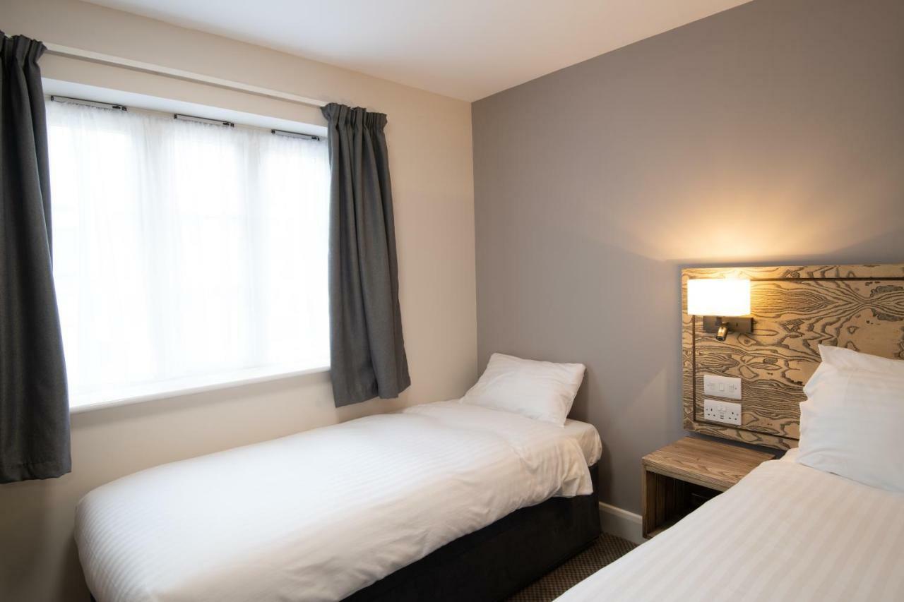Paisley Pear, Brackley By Marston'S Inns מראה חיצוני תמונה